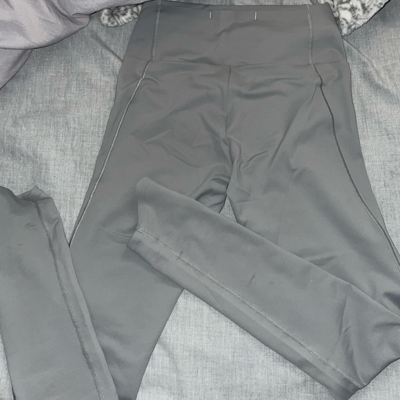 Grey Gymshark Speed Leggings - Picture 2 of 3